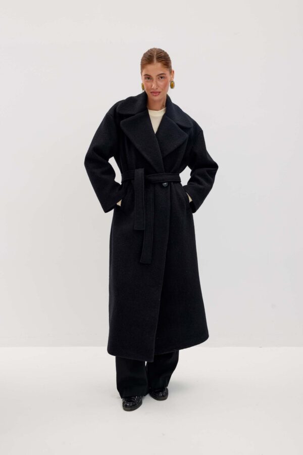 Coat 08. Black