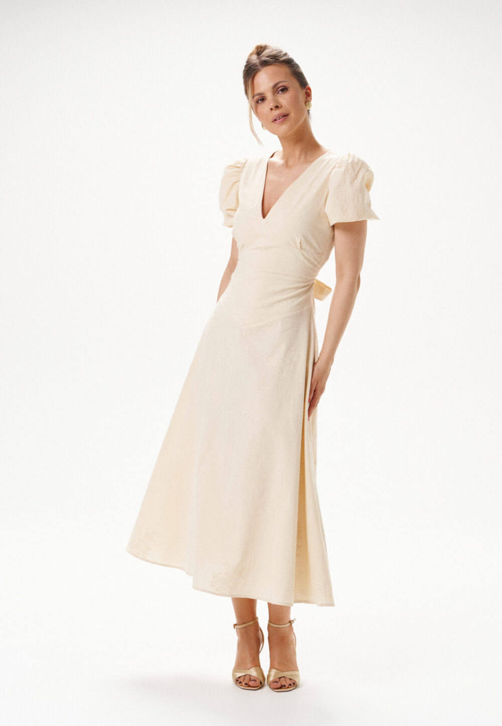 Lucca Ivory Bloom