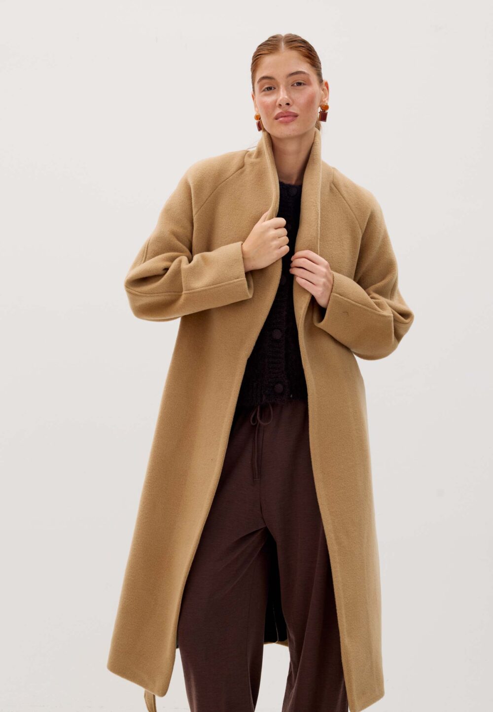 Coat 04. Beige