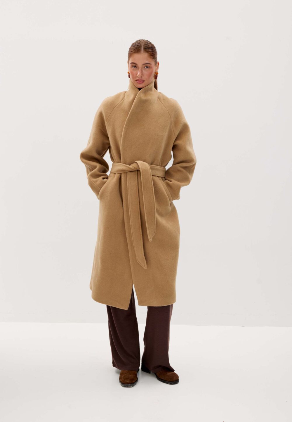 Coat 04. Beige