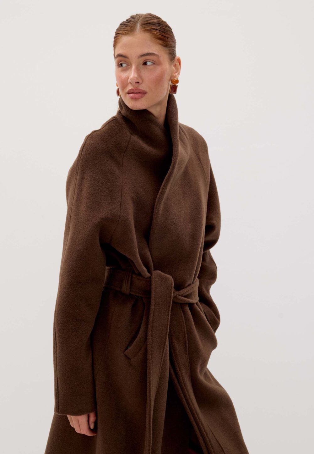 Coat 04. Brown