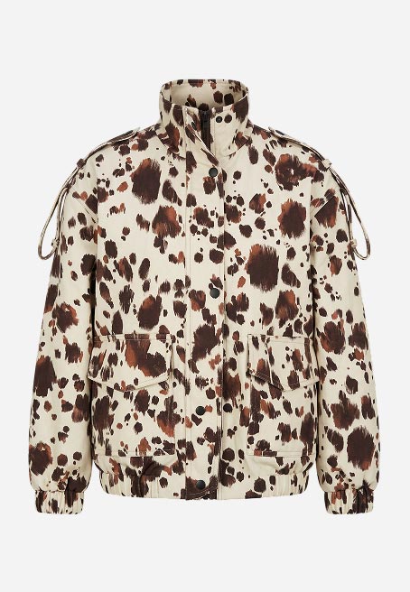 Bomber 01. Cow